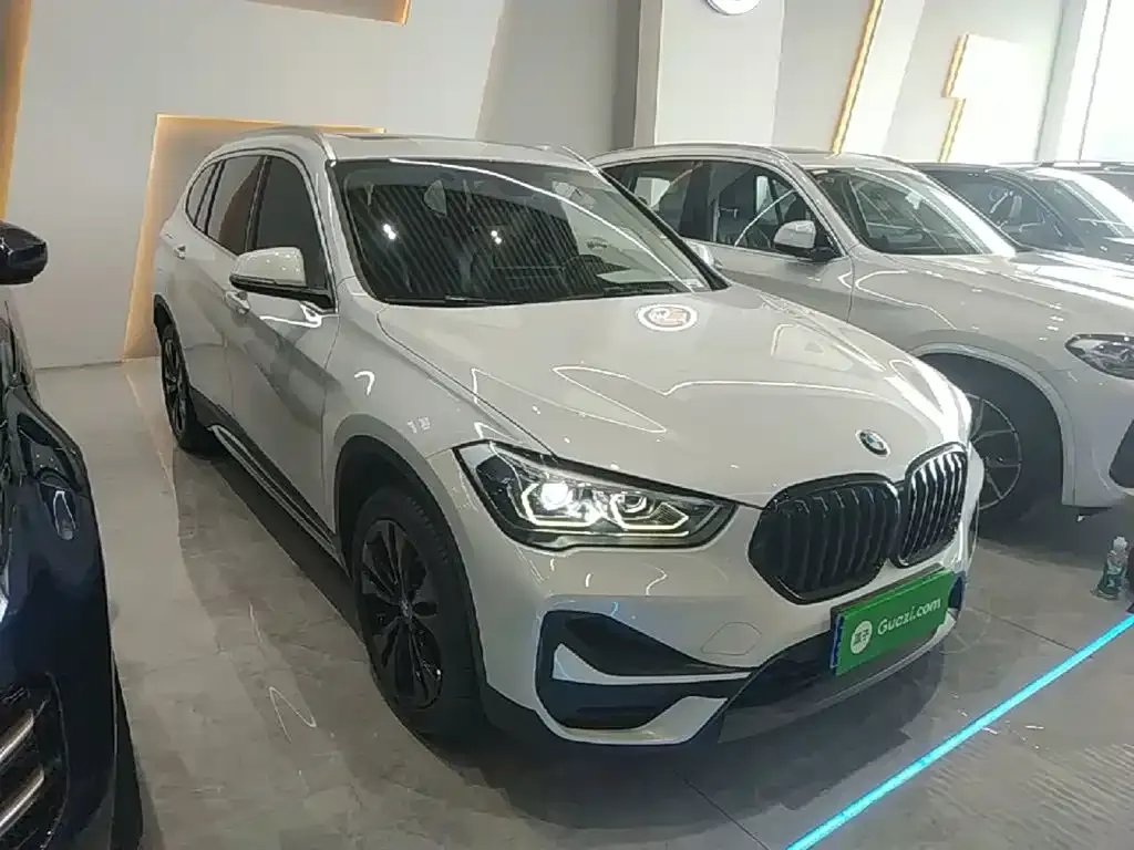 BMW X1 — фото 2