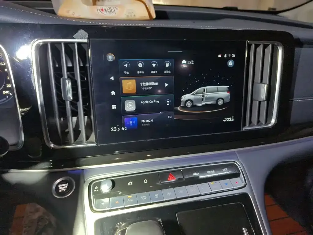 GAC Motor Trumpchi M8 — фото 9