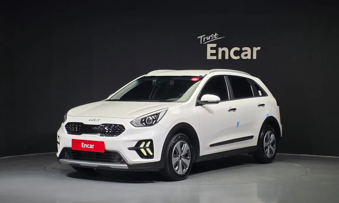 Kia Niro — фото 1