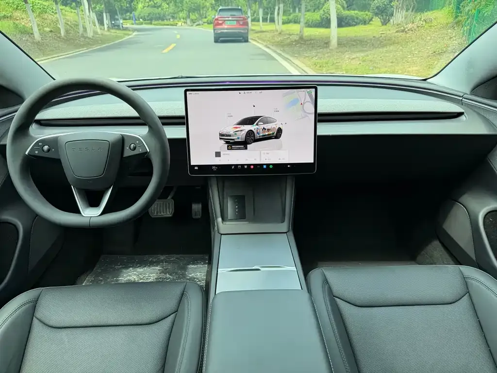 Tesla Model 3 — фото 8