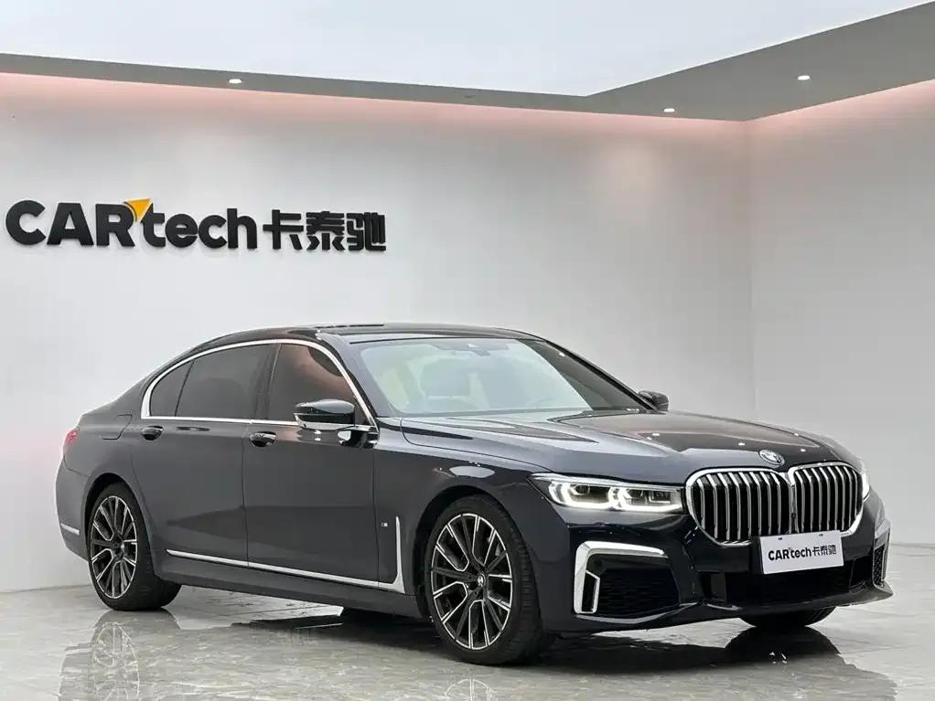 BMW 7 Series — фото 5
