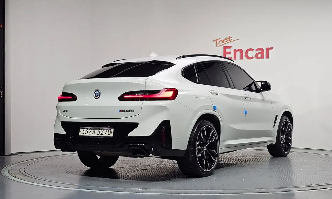 BMW X4 — фото 4