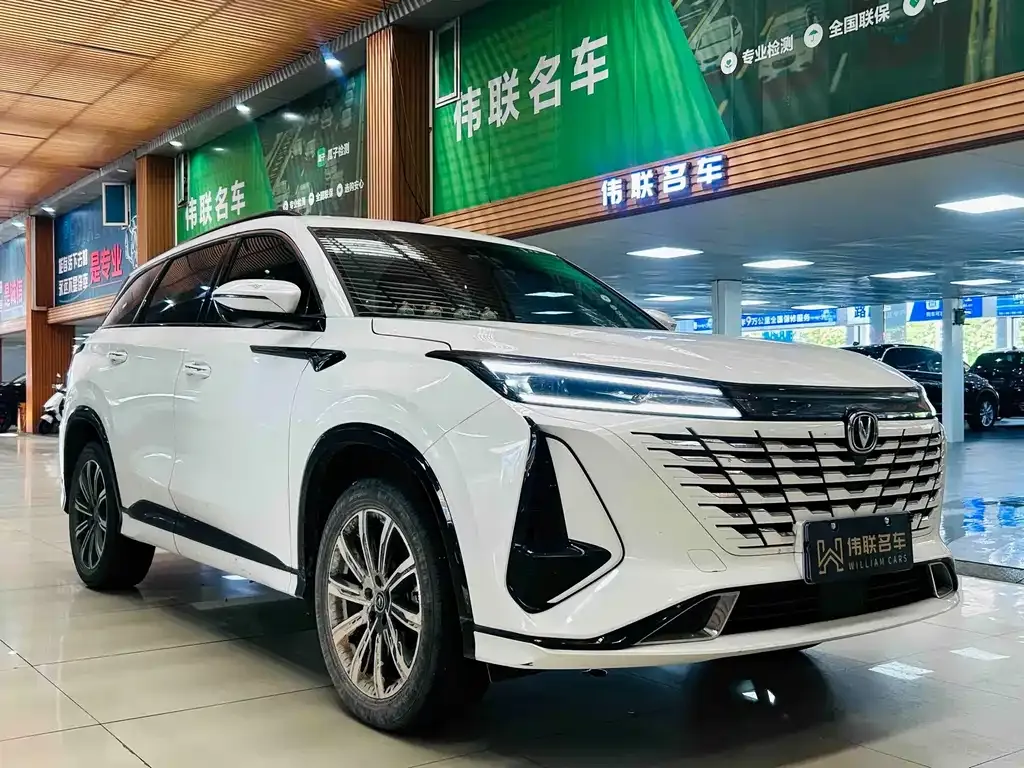 Changan CS75PLUS — фото 10
