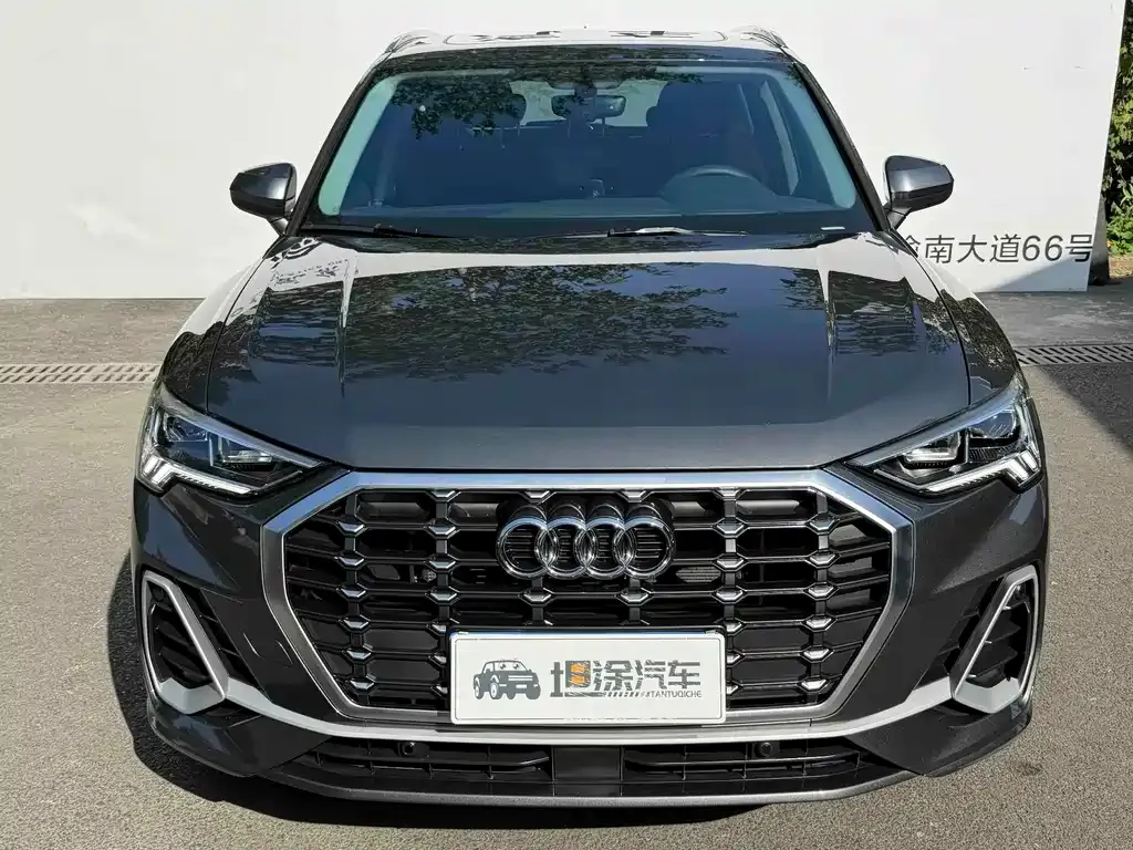 Audi Q3 — фото 2