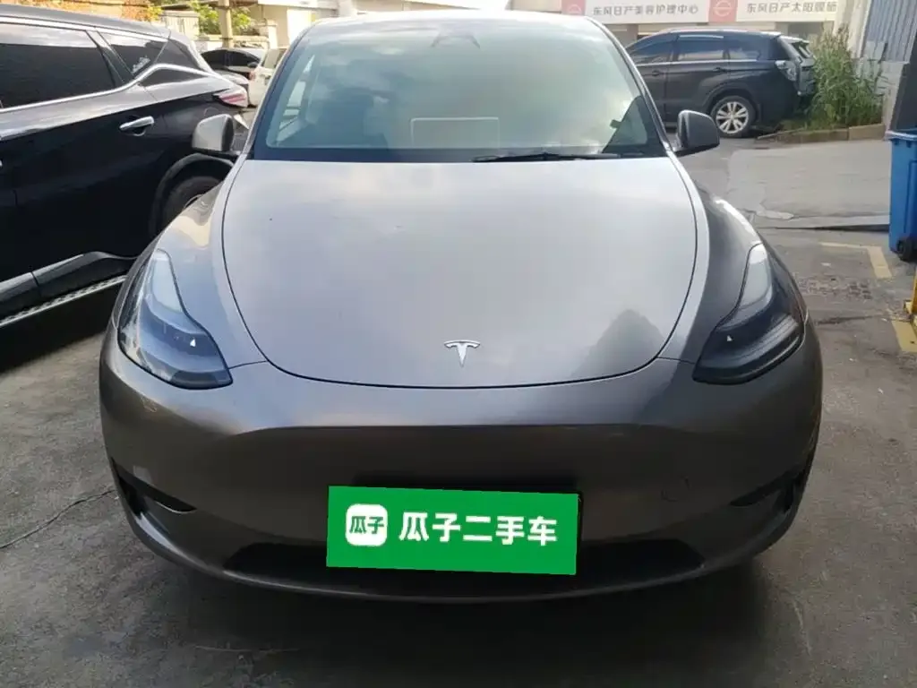 Tesla Model Y — фото 4