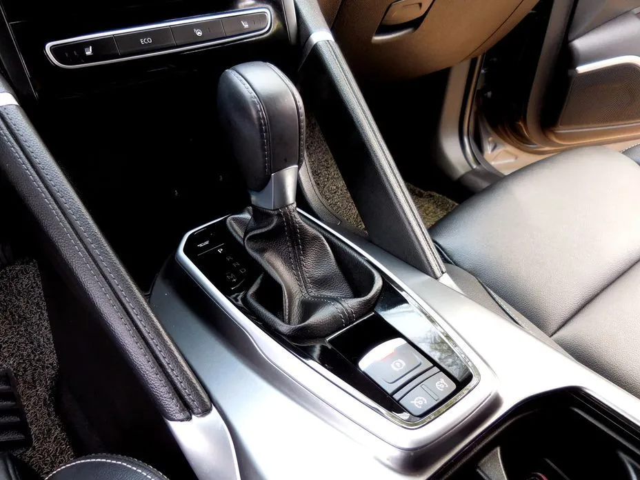 Renault Korea (Samsung) QM6 — фото 10