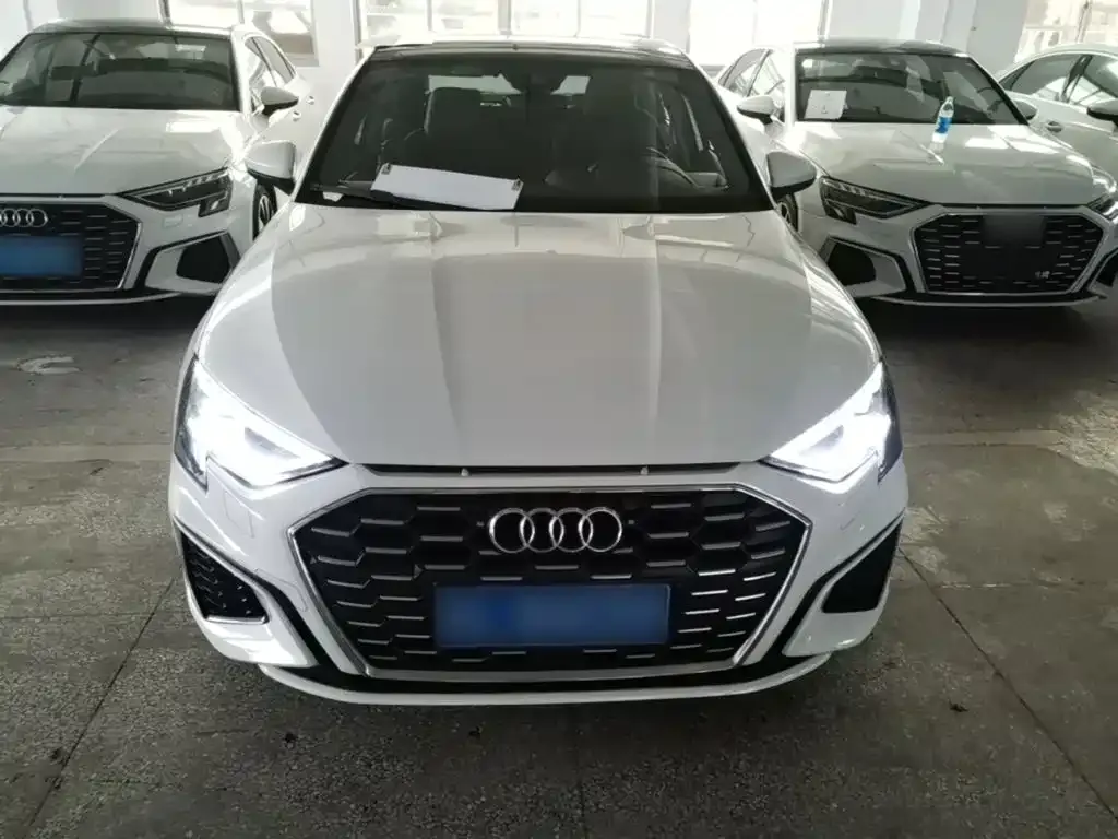 Audi A3 — фото 2