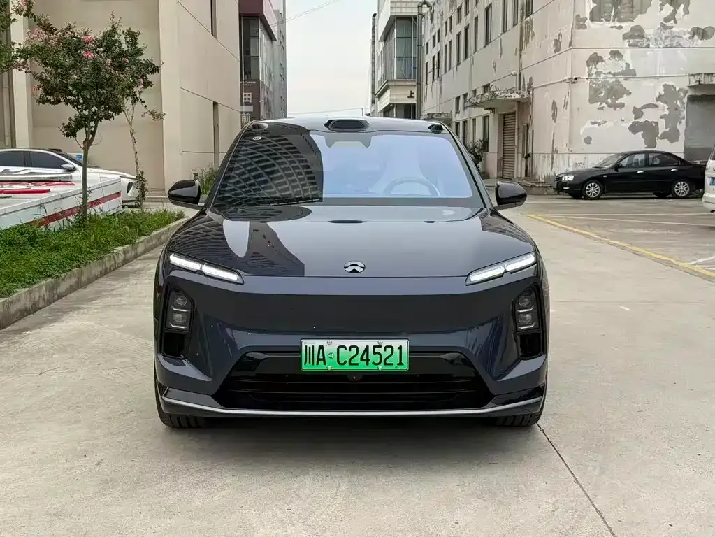 NIO EC6 — фото 10