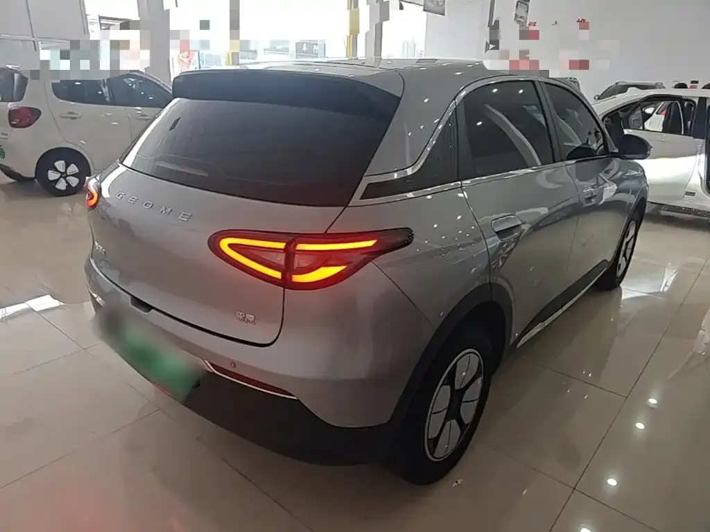 Geely Starburst — фото 7