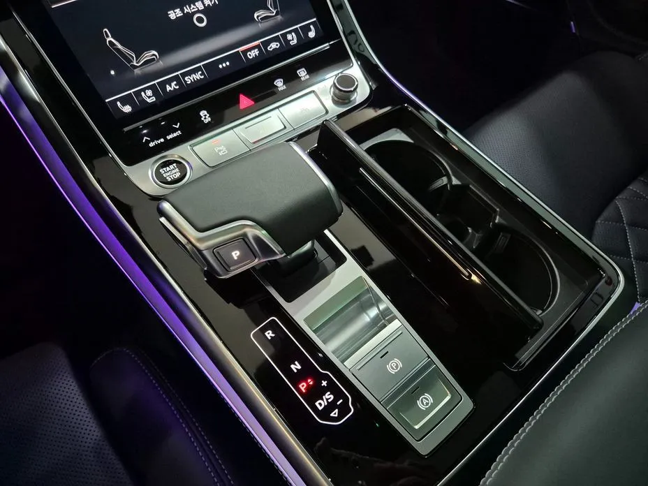 Audi Q7 — фото 6