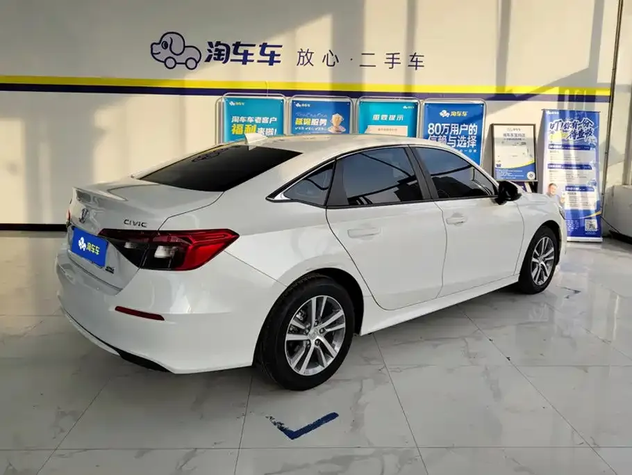 Honda Civic — фото 2