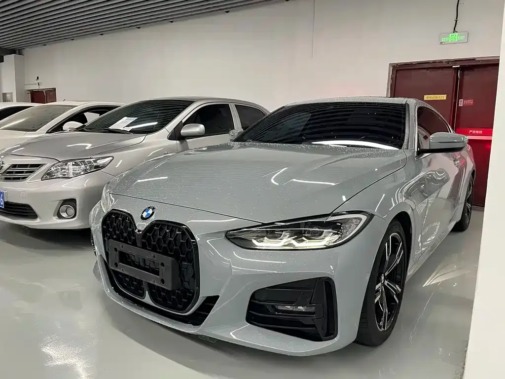 BMW 4 Series — фото 1