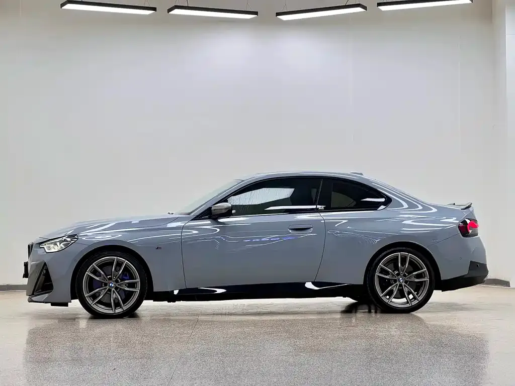 BMW M240i — фото 10
