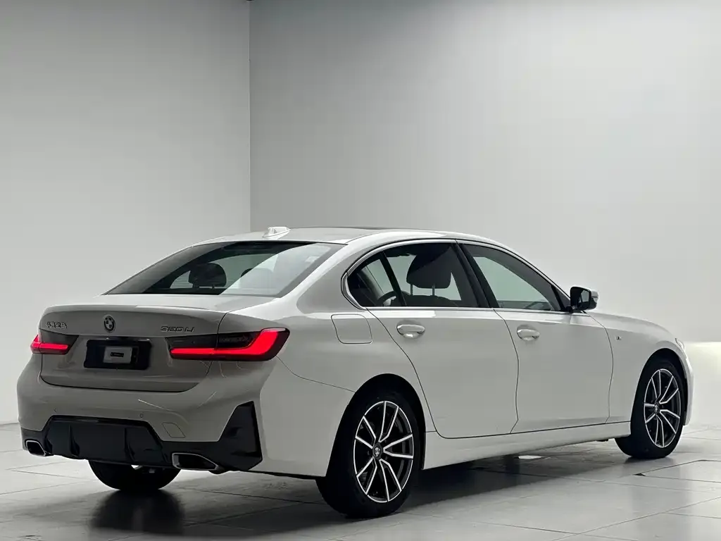 BMW 3 Series — фото 4