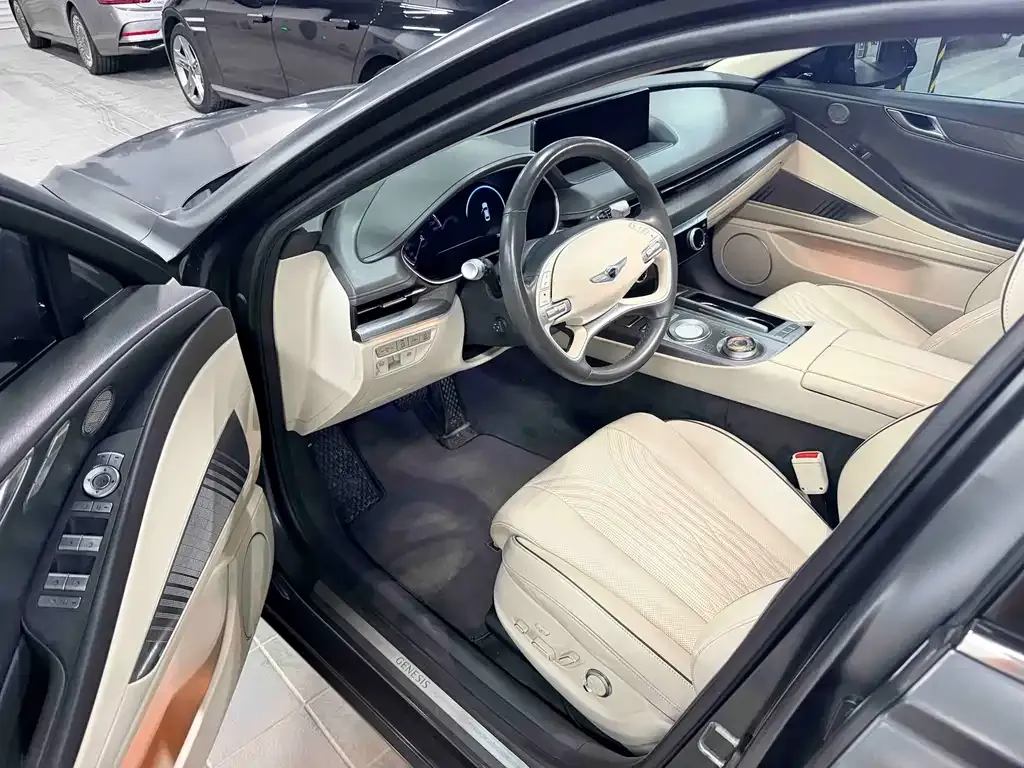 Genesis G80 — фото 9