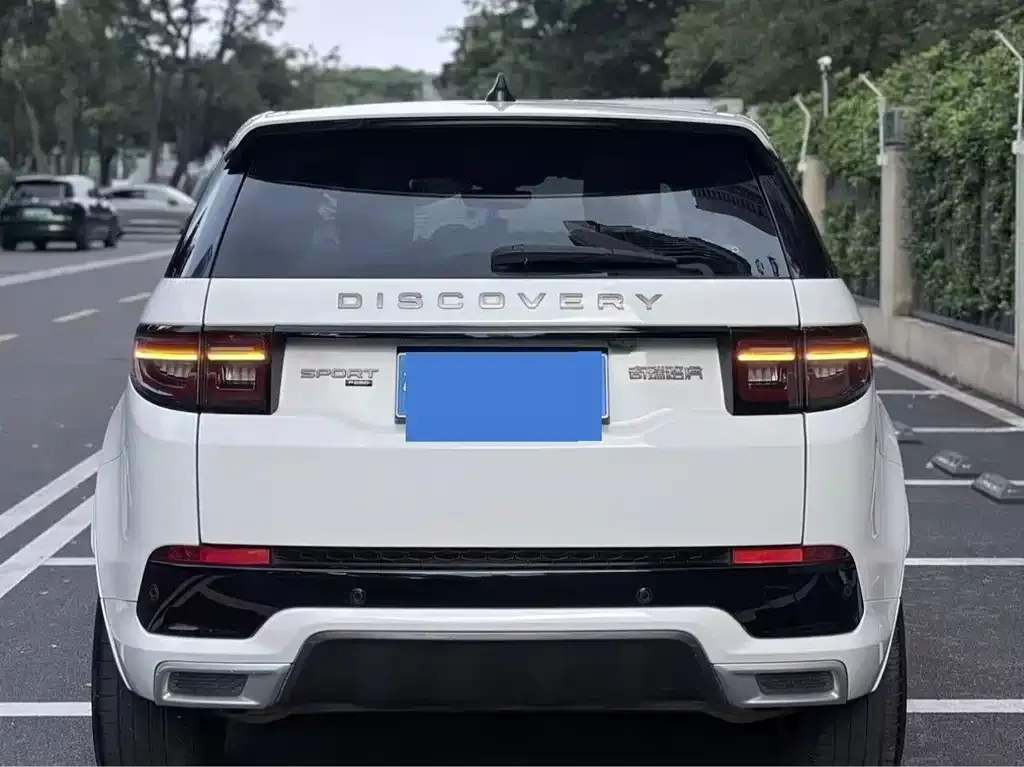 Land Rover Discovery Sport — фото 3