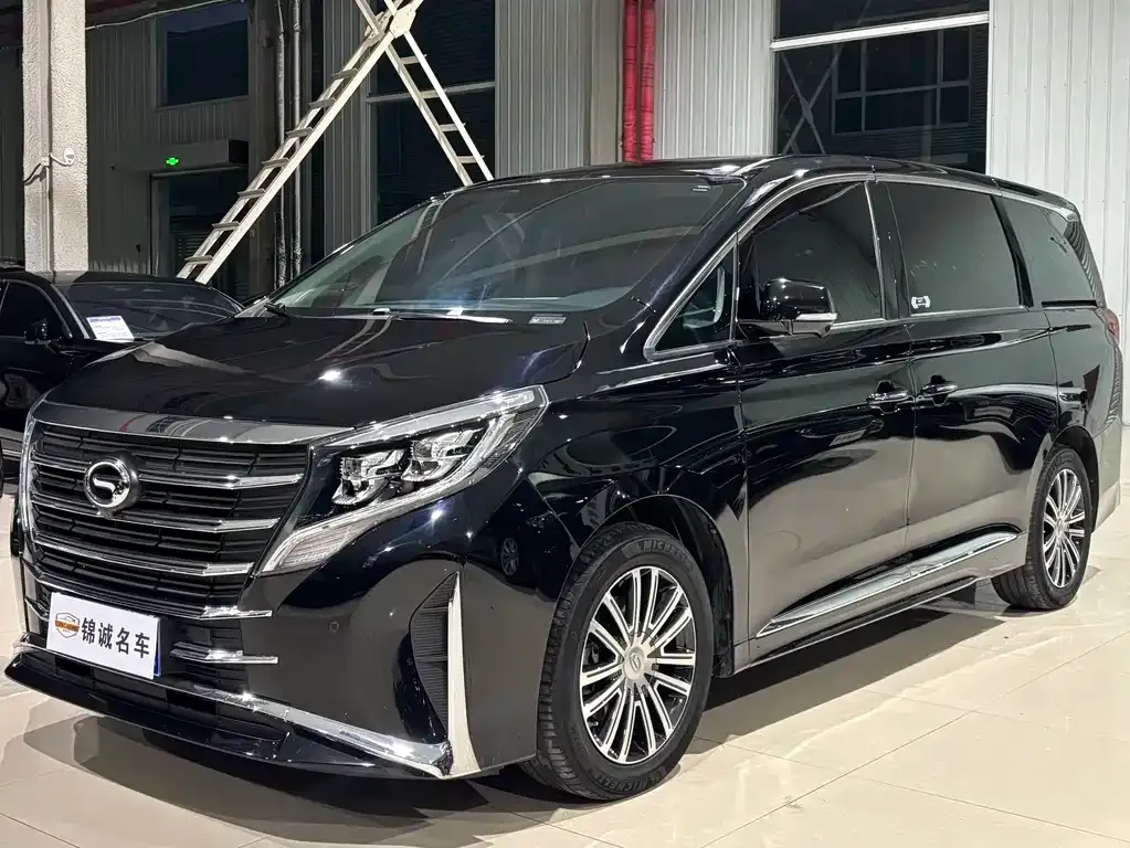 GAC Motor Trumpchi M8 — фото 1