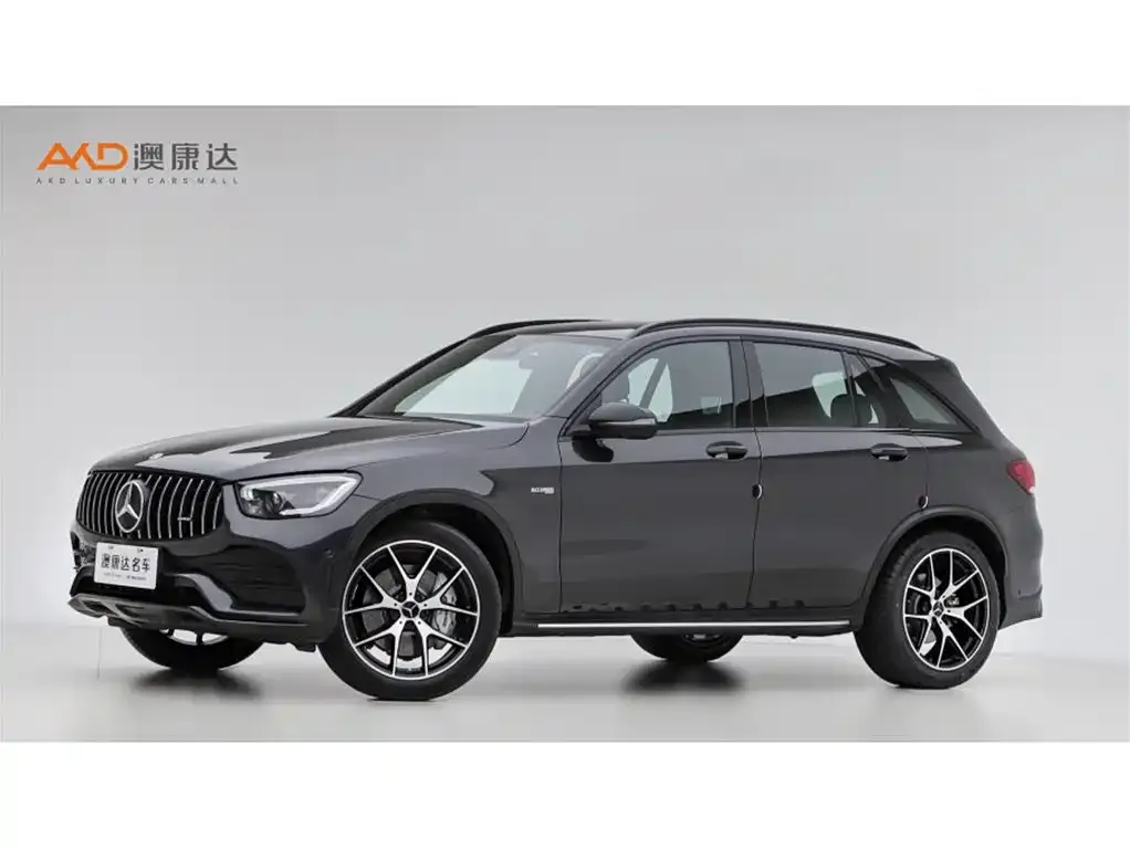 Mercedes-Benz GLC AMG — фото 1