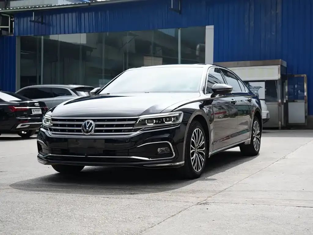 Volkswagen Phideon — фото 1