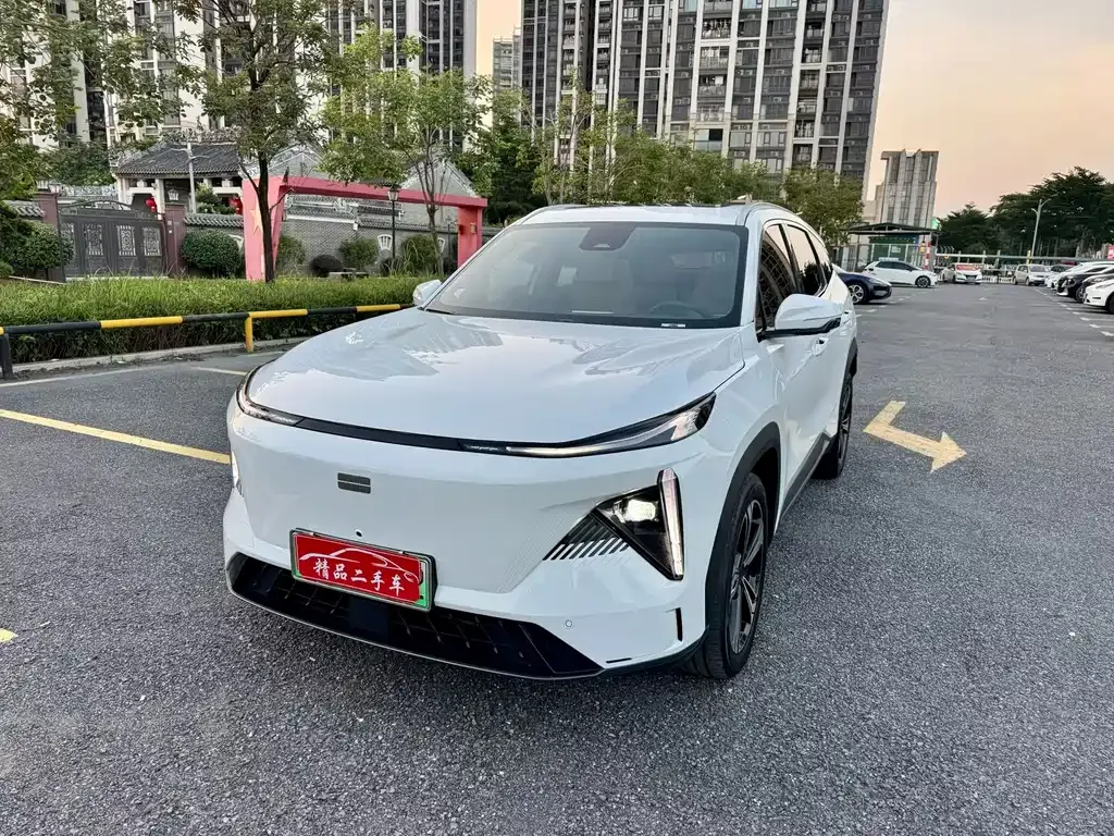 Geely Galaxy L7 — фото 1