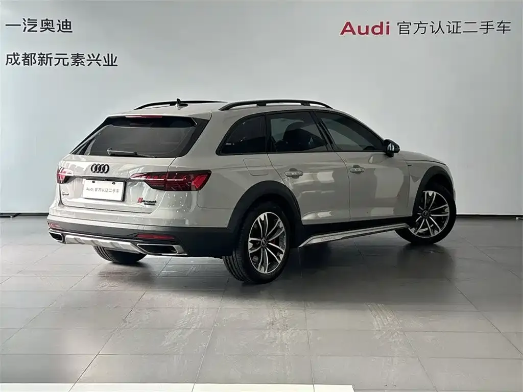Audi A4 (Import) — фото 4