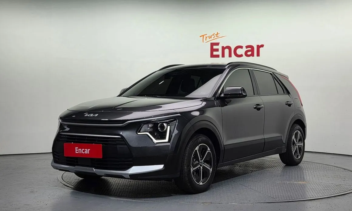 Kia Niro — фото 1
