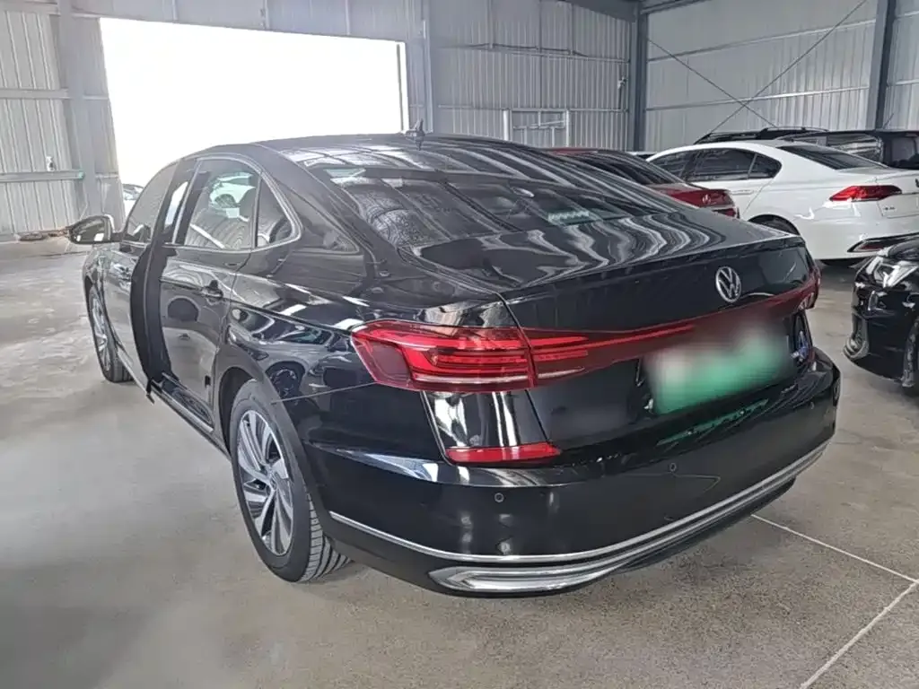 Volkswagen 帕萨特插电混动 — фото 5