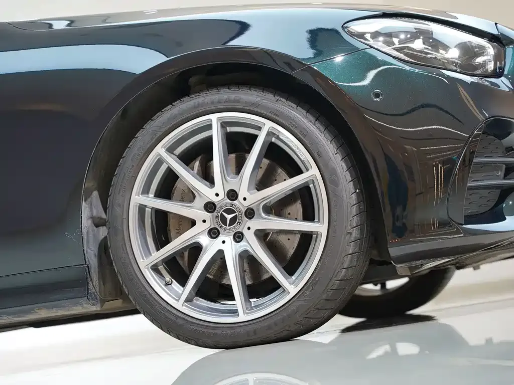 Mercedes-Benz E-Class (Import) — фото 9