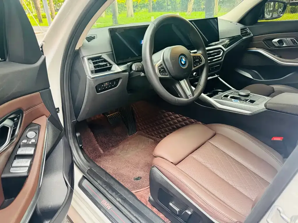 BMW i3 — фото 3