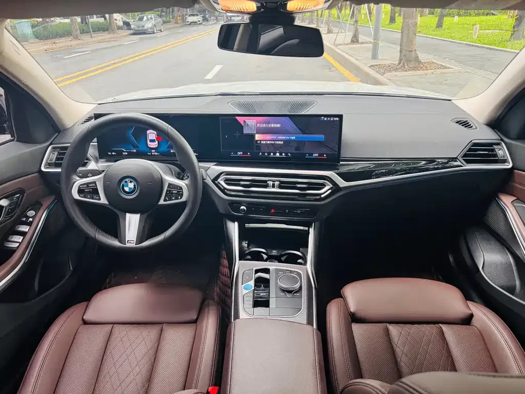 BMW i3 — фото 4