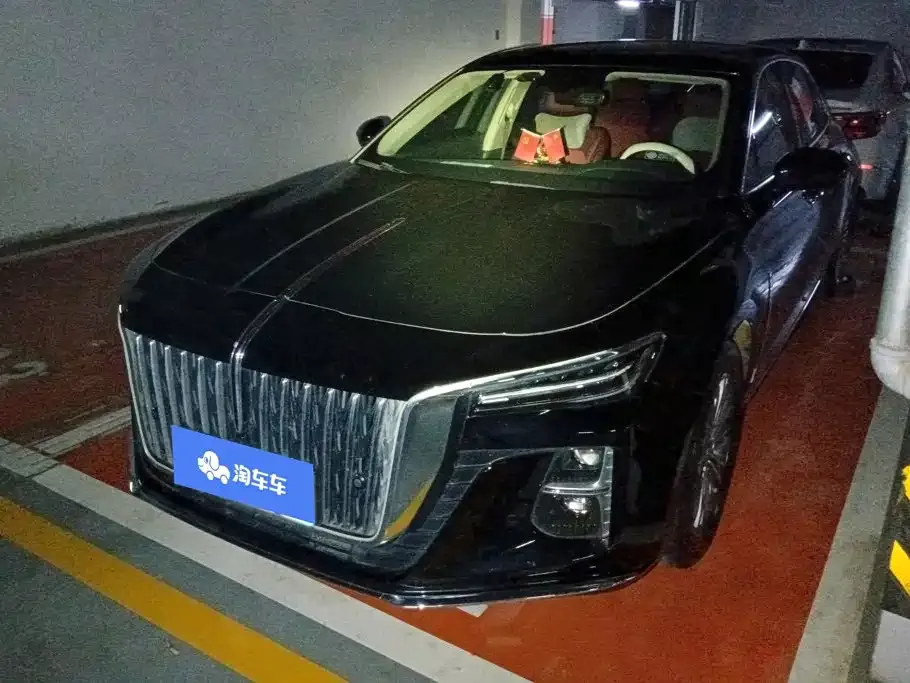 Hongqi H5 — фото 1