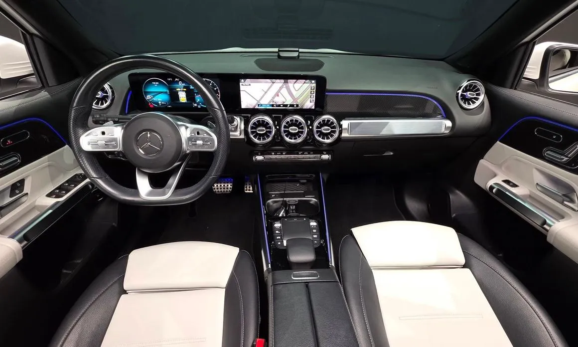 Mercedes-Benz GLB-Class — фото 10