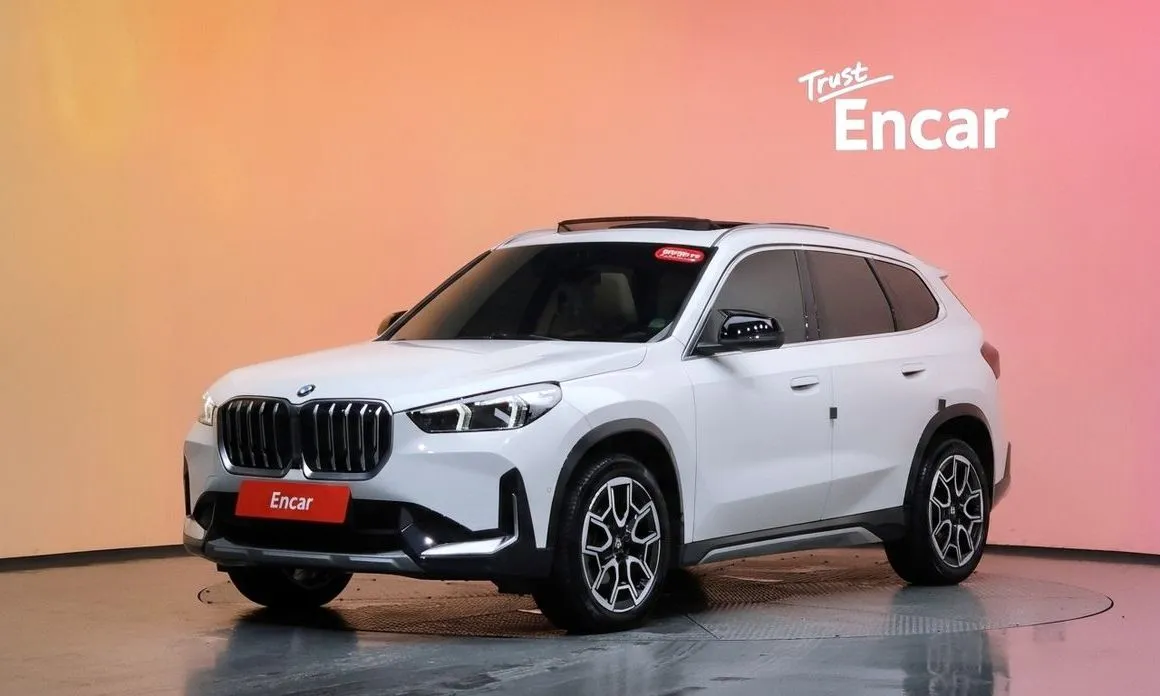 BMW X1 — фото 1