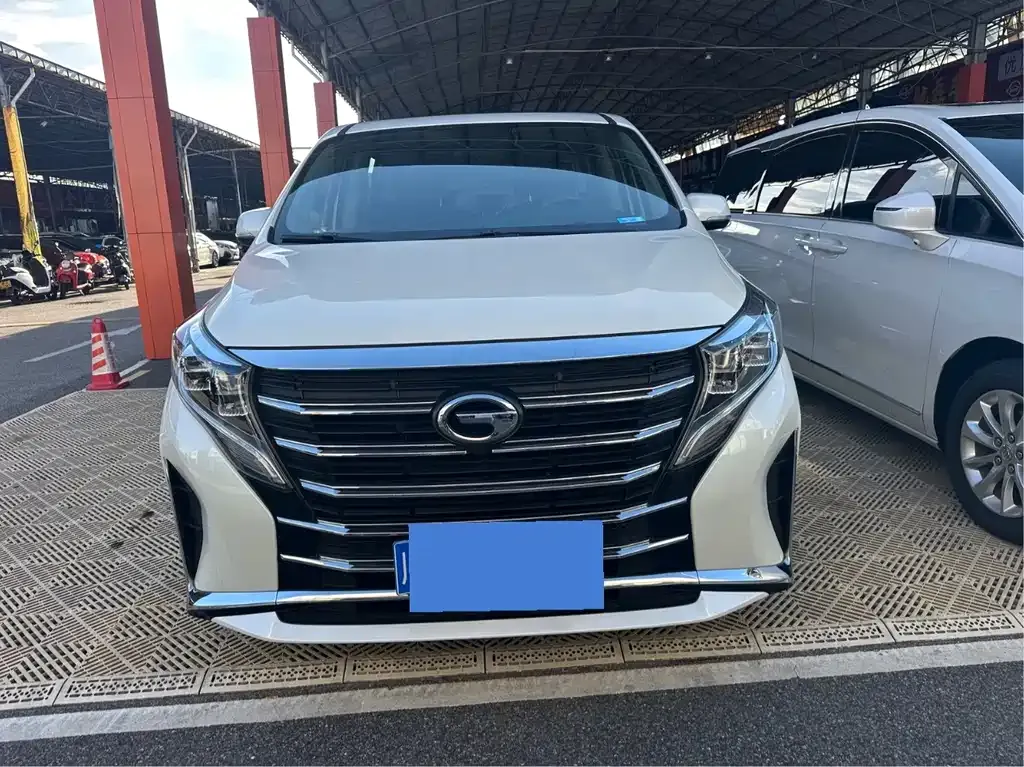 GAC Motor Trumpchi M8 — фото 1