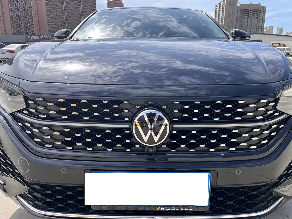 Volkswagen Passat — фото 6