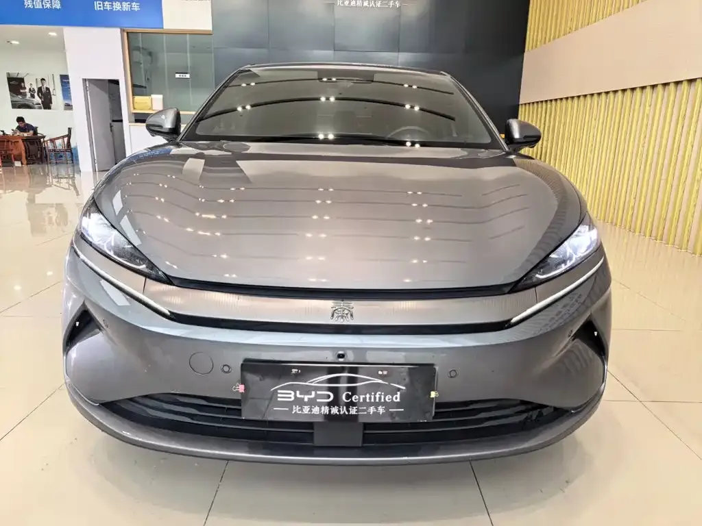 BYD Qin L — фото 10