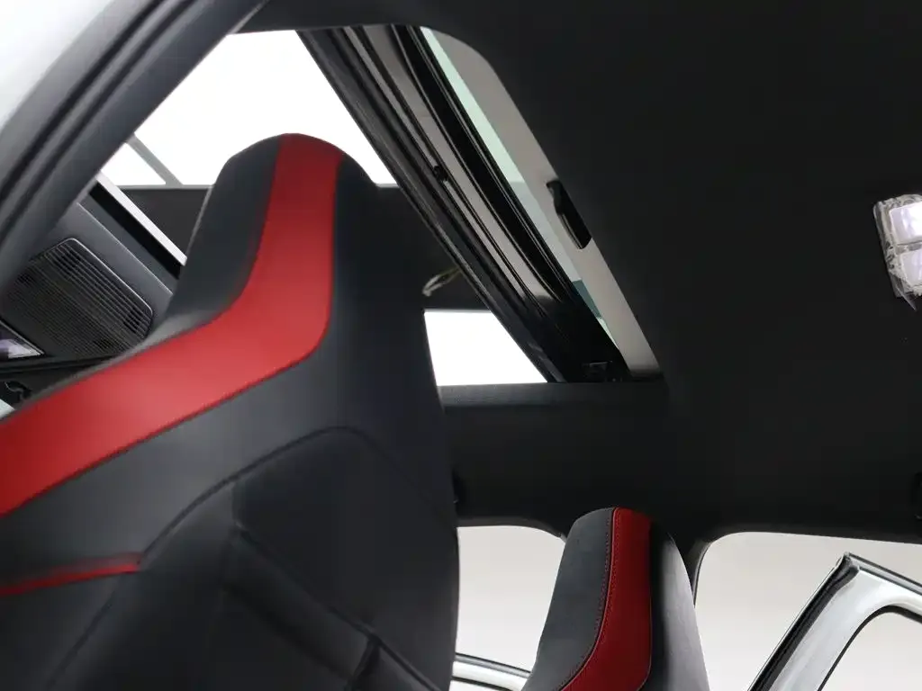 Volkswagen Golf GTI — фото 4