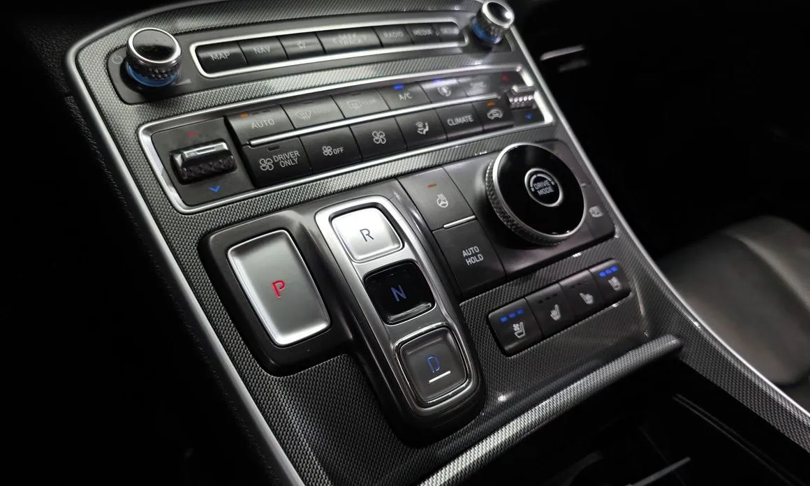 Hyundai Santafe — фото 8