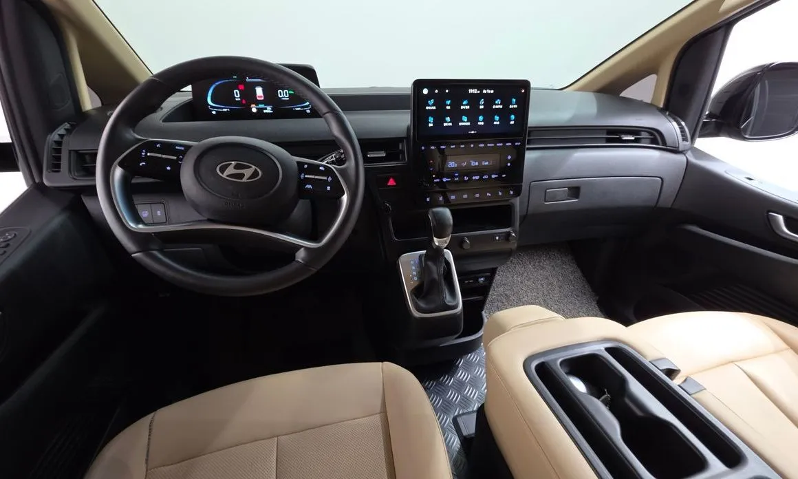 Hyundai Staria — фото 4