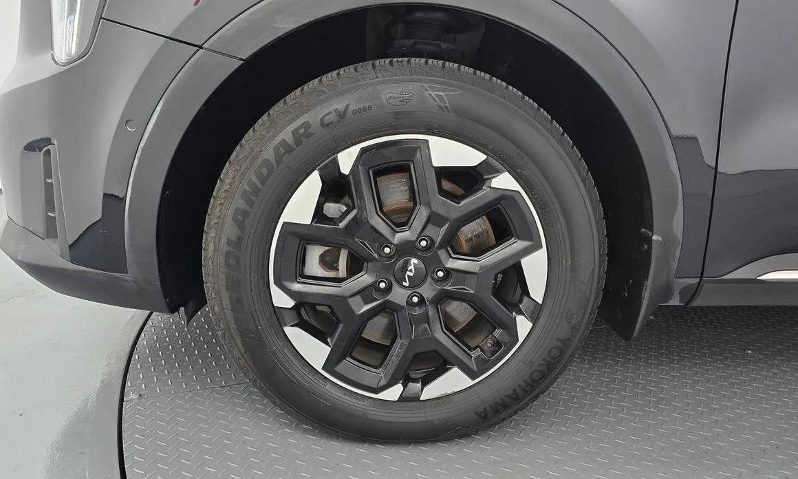 Kia Sorento — фото 7