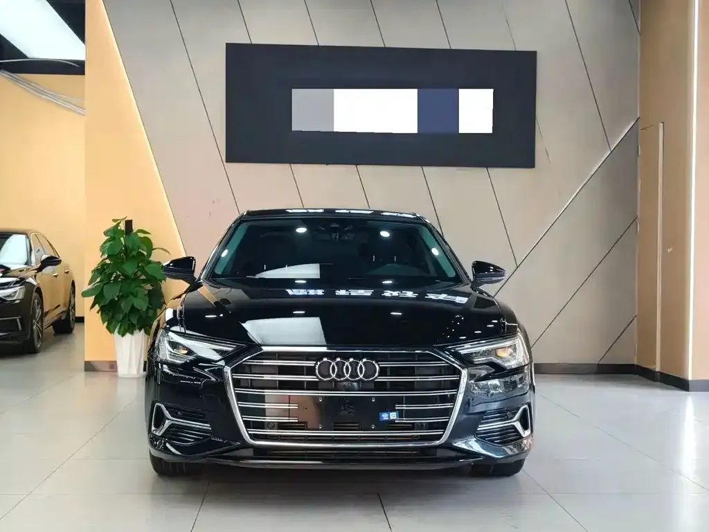 Audi A6L — фото 2