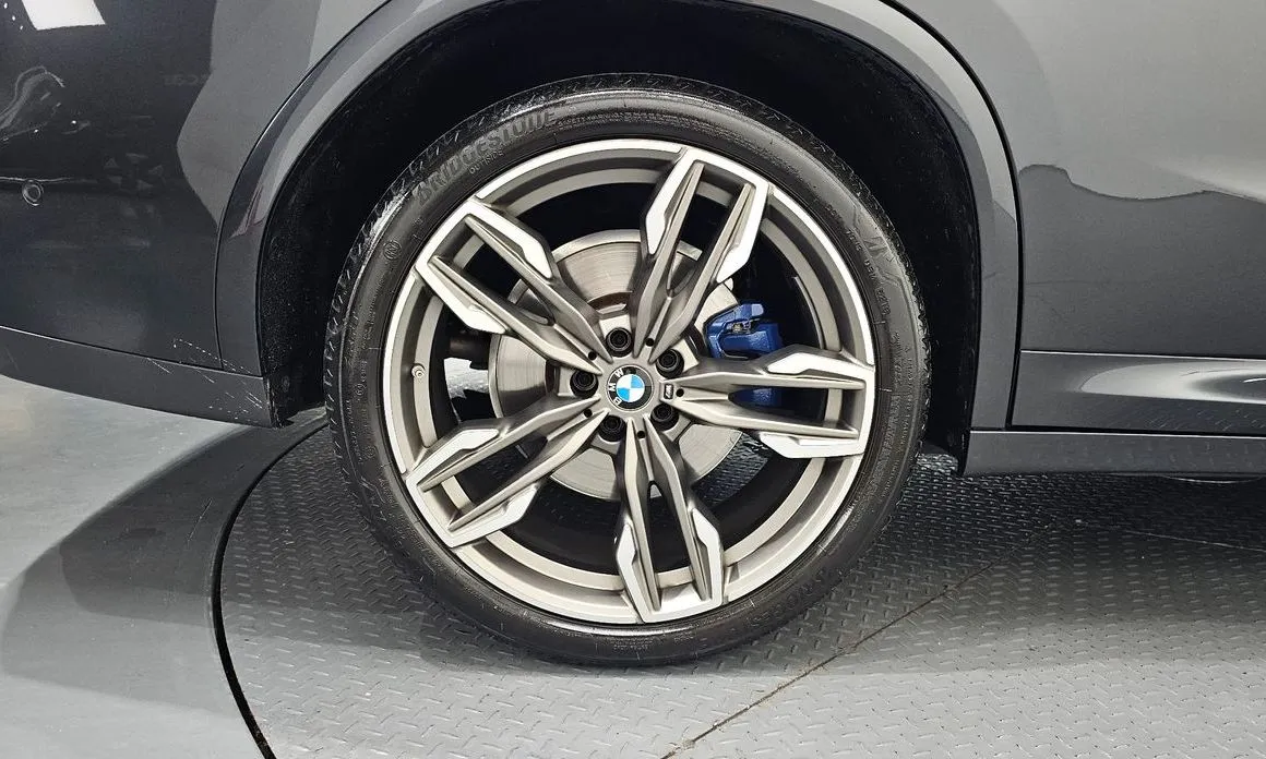 BMW X4 — фото 10