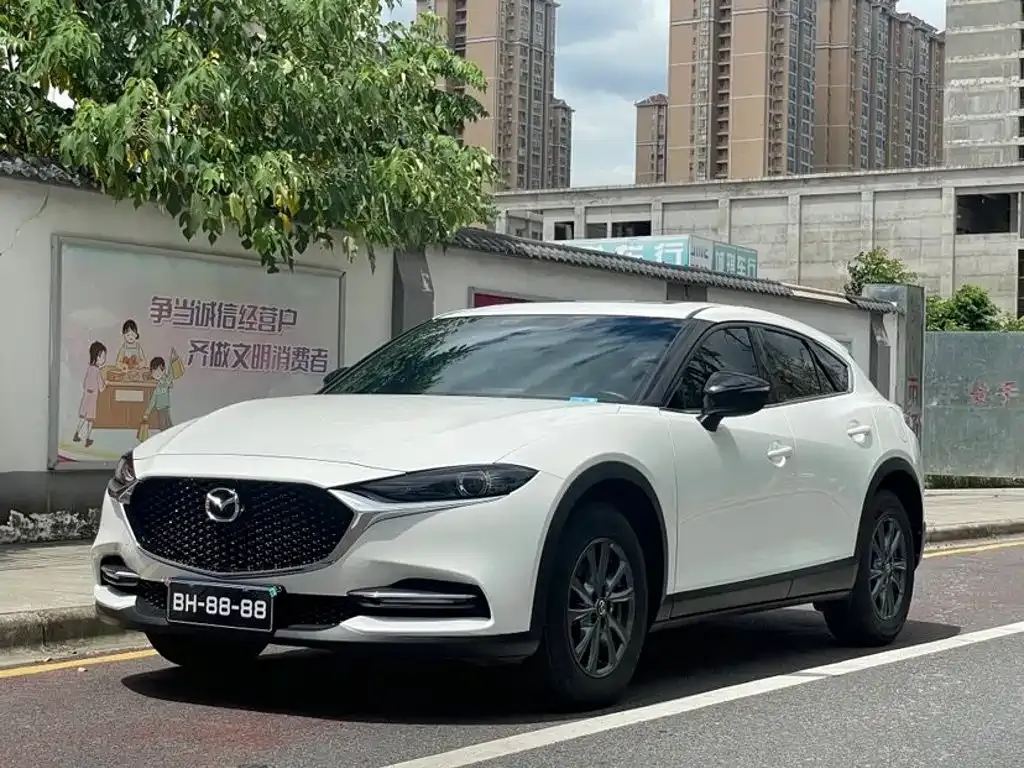 Mazda CX-4 — фото 1