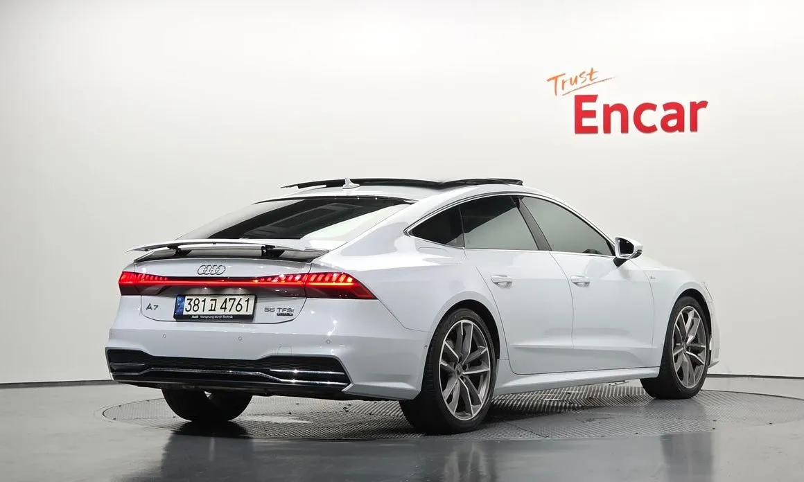 Audi A7 — фото 7