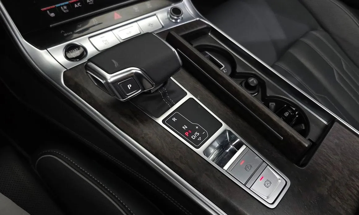 Audi A7 — фото 9