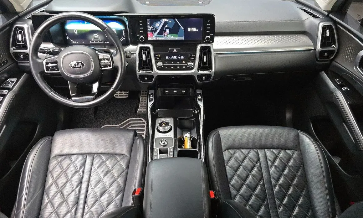 Kia Sorento — фото 10