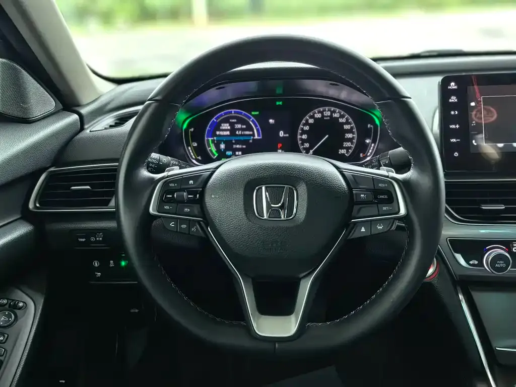 Honda Accord — фото 5