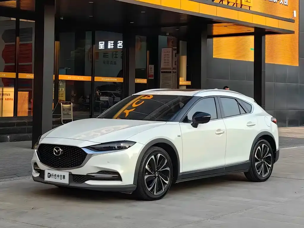 Mazda CX-4 — фото 1