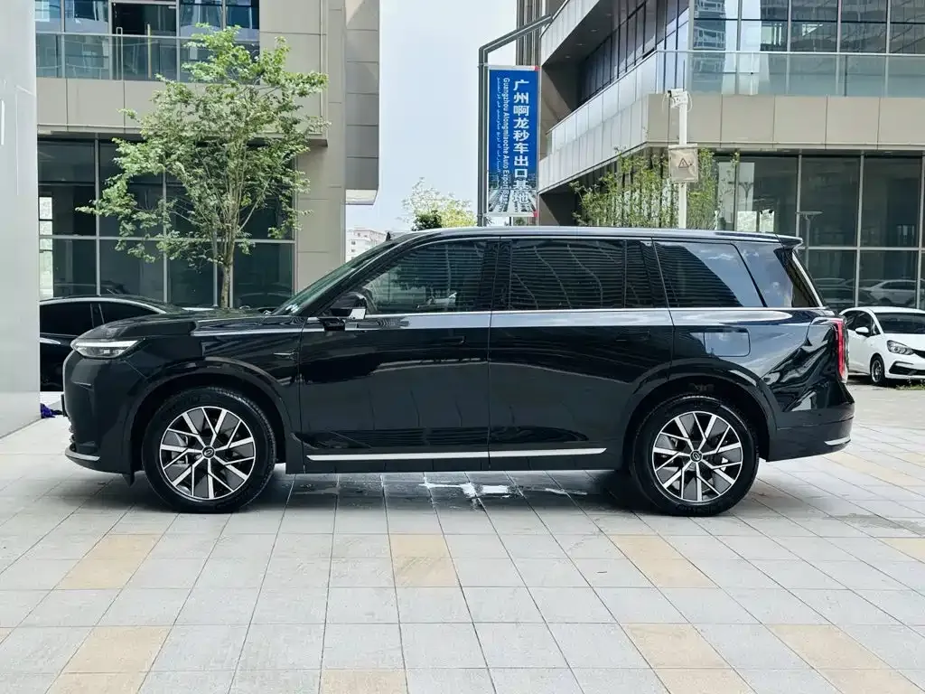 GAC Motor Trumpchi S9 — фото 8