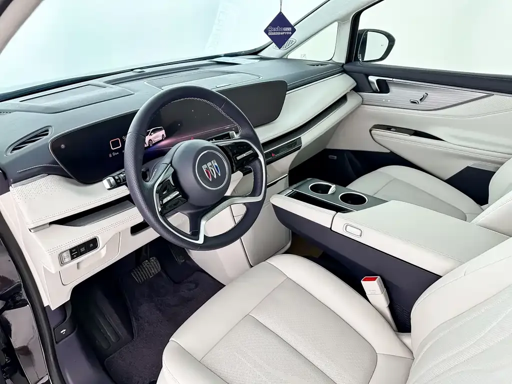 Buick GL8 Hybrid — фото 5